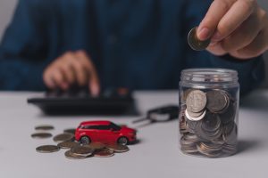 Ahorra dinero en el mantenimiento y combustible de coches